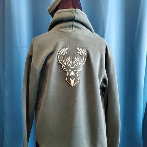 NBA Milwaukee BUCKS sweatshirt w/Mesh in hood - size XL - Picture 6 of 6